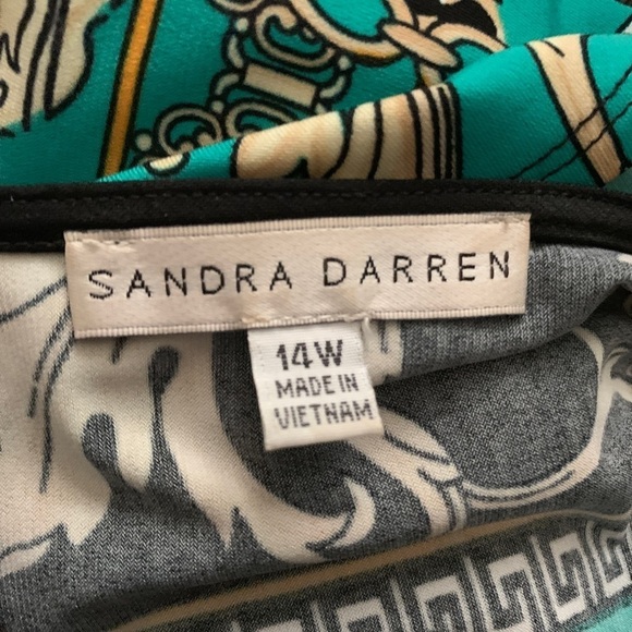 Sandra Darren Sleeveless Dress Green and Black Surplus Top Size 14 Scarf Print - Picture 2 of 8